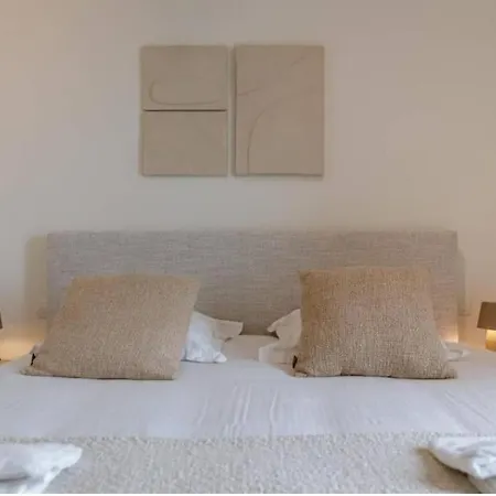 Nora - Elegant Seaview Escape With Balcony * أوستيند