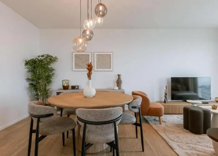 Apartman Nora - Elegant Seaview Escape With Balcony *