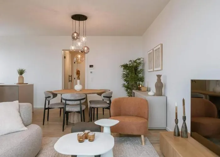 Apartman Nora - Elegant Seaview Escape With Balcony *